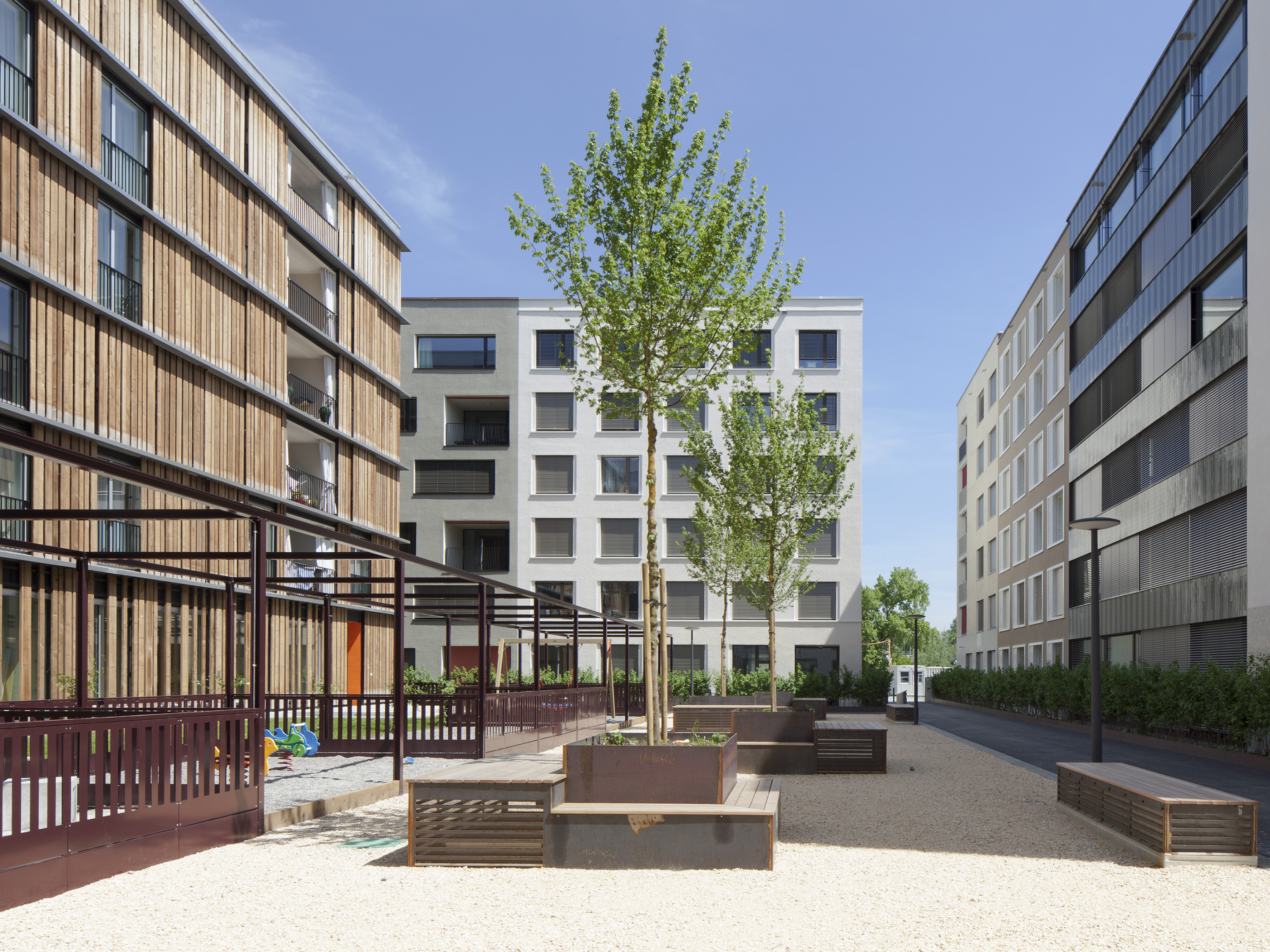 Wohnsiedlung Zypressenhof, Limmatfeld, Dietikon Foto © Reinhard Zimmermann