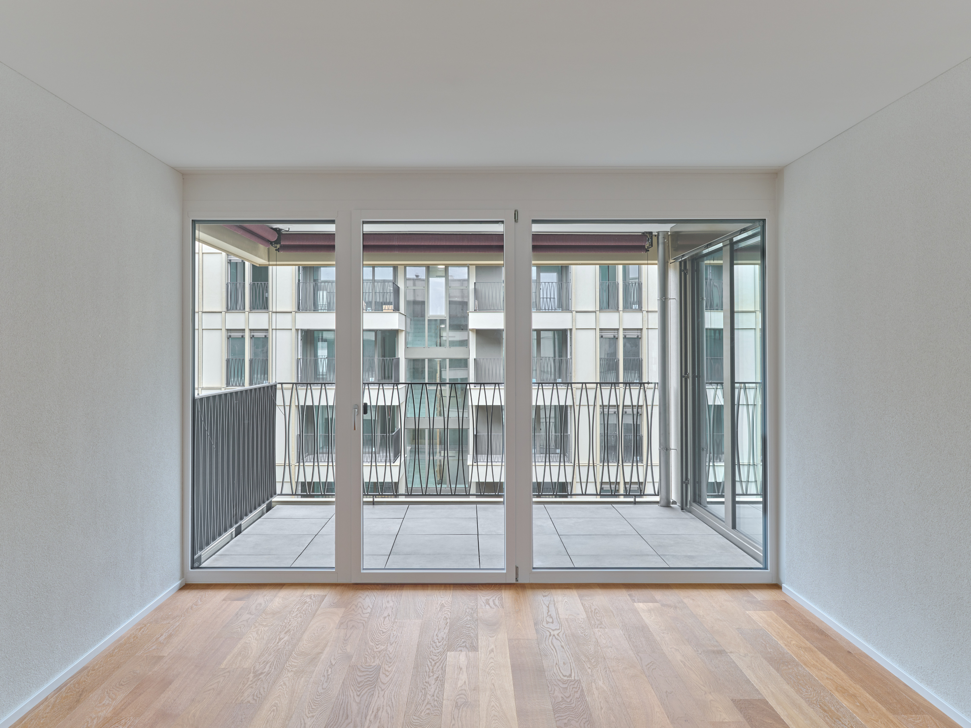 Wohn- und Gewerbeüberbauung Rütlihof, Effretikon Foto © Joao Pedro Leal