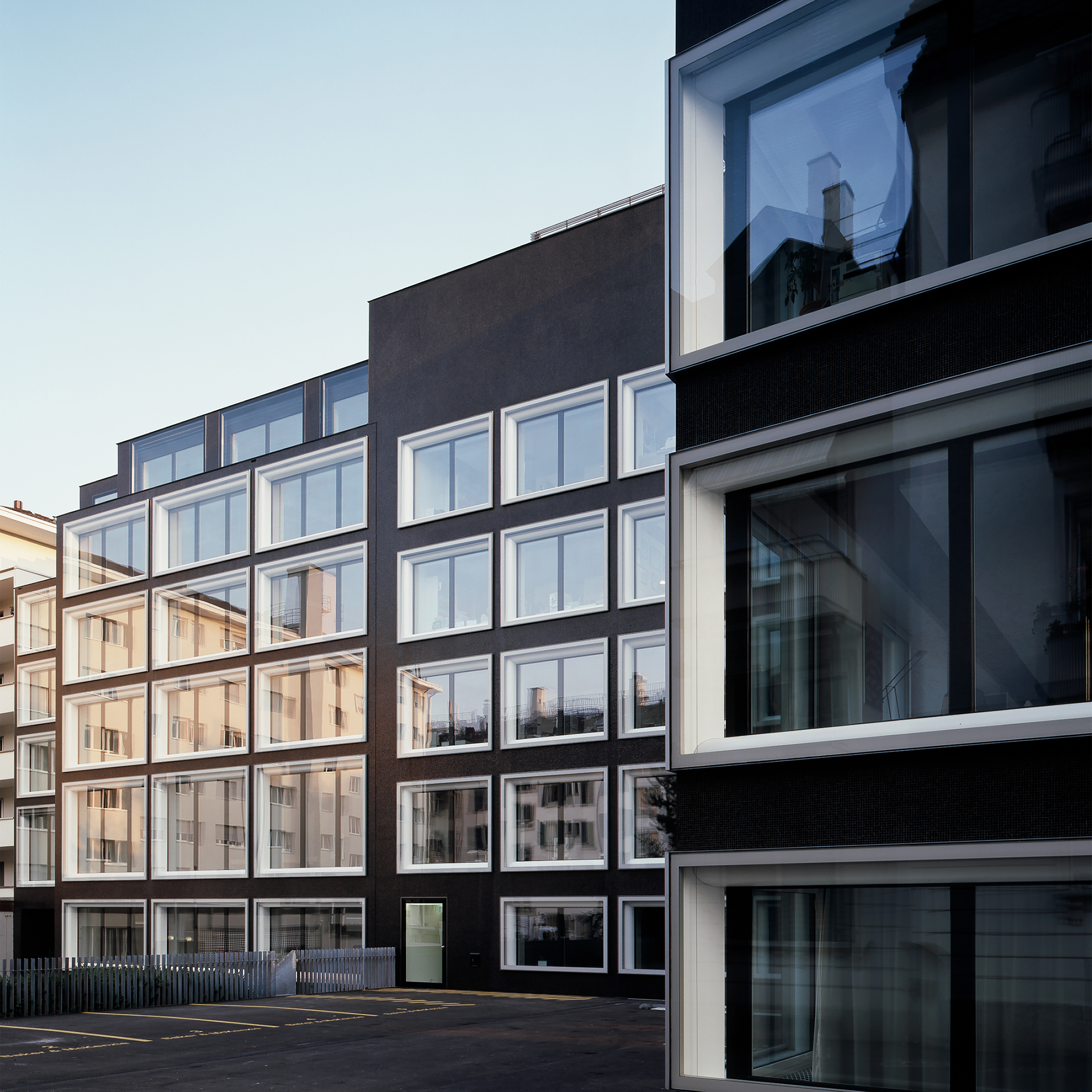 Commercial buildings Holbeinstrasse, Zurich