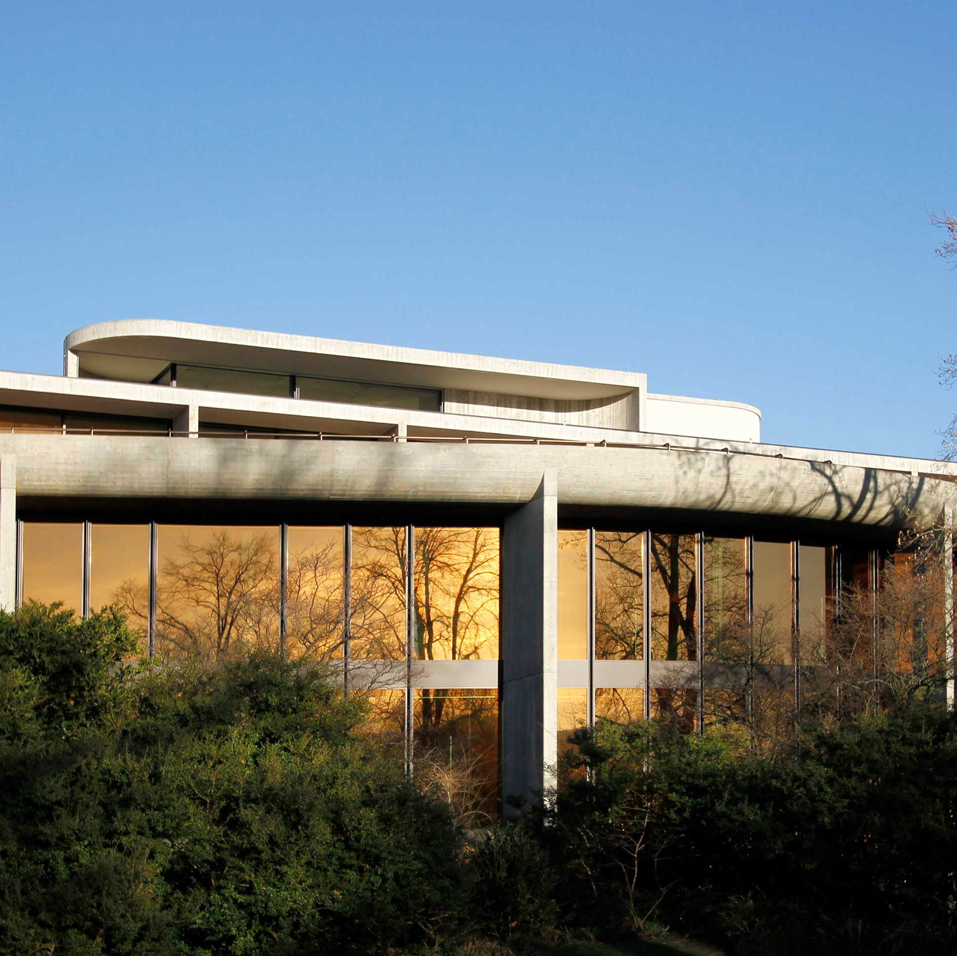 Renovation of commercial building in Klausstrasse, Zurich