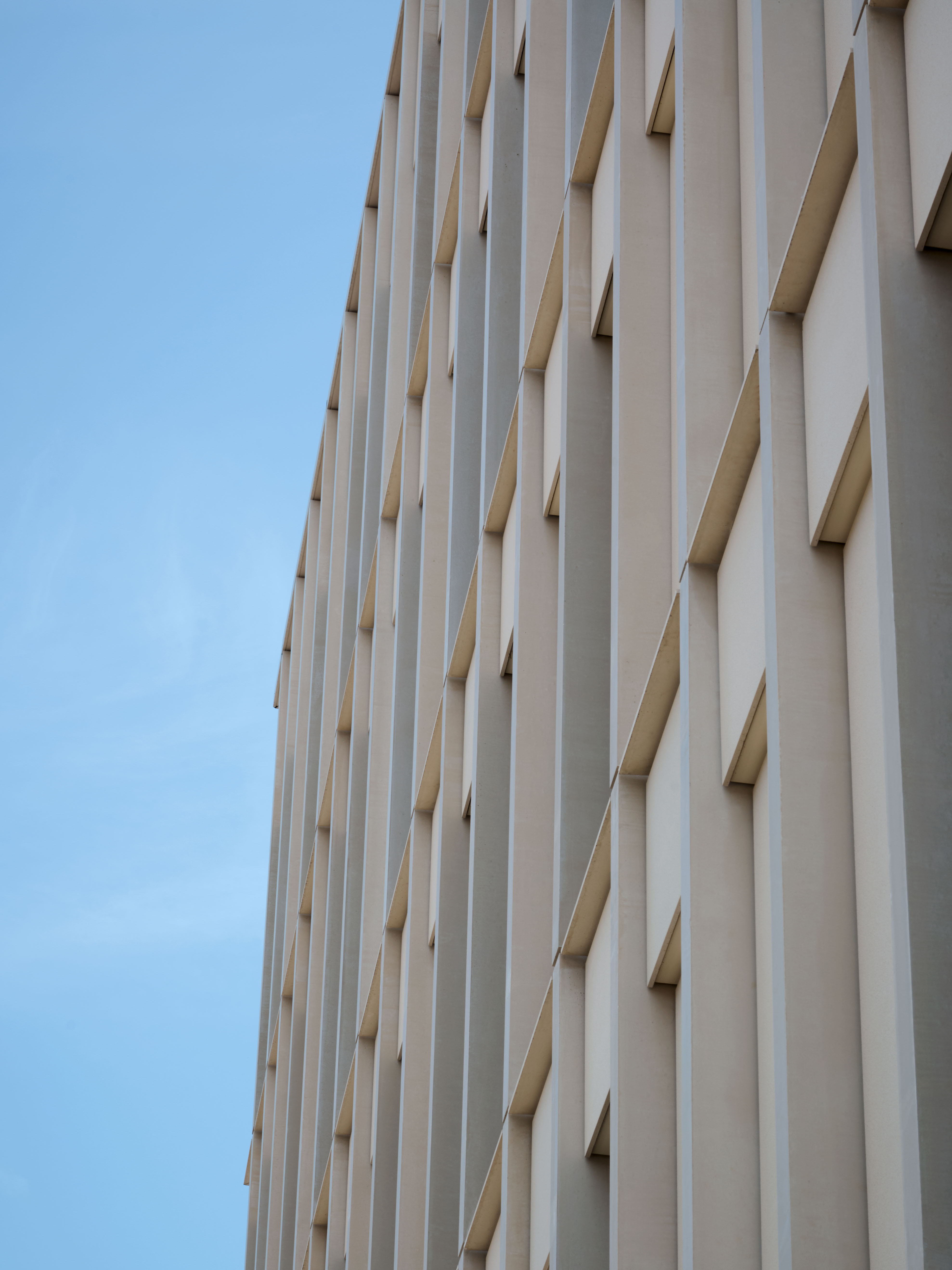 Wohn- und Gewerbeüberbauung Rütlihof, Effretikon Foto © Joao Pedro Leal